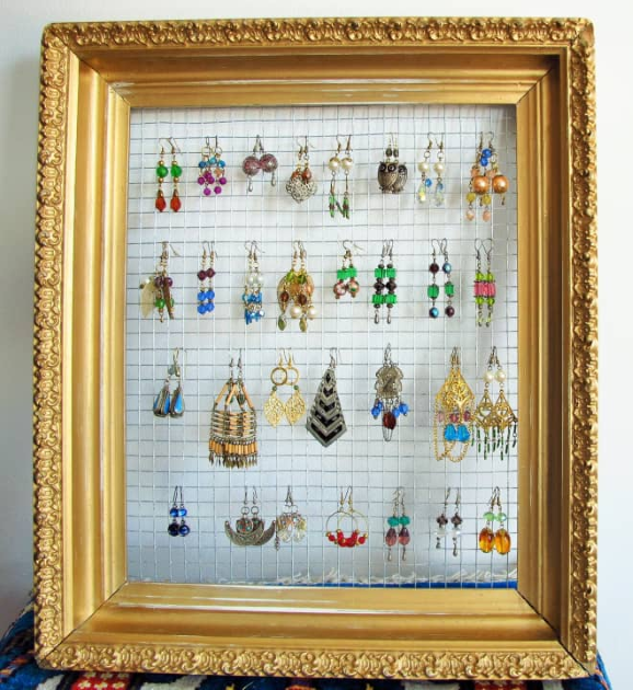 65 Clever ways to store jewelry so your necklaces won’t tangle and you