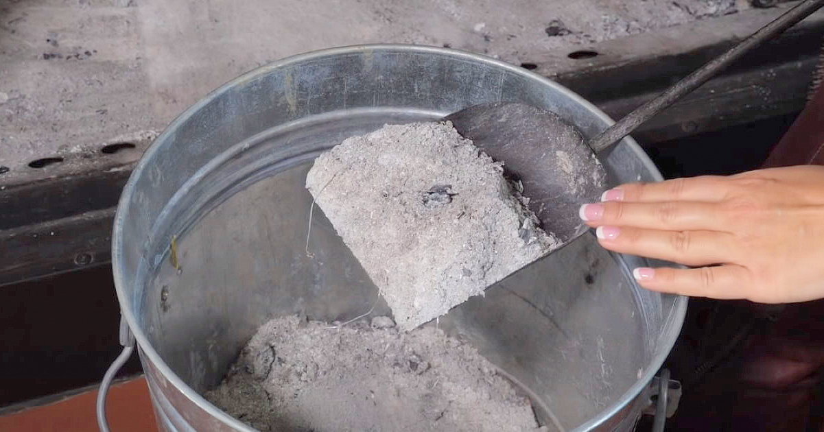 35 Uses For Wood Ash Around Your Home And Garden