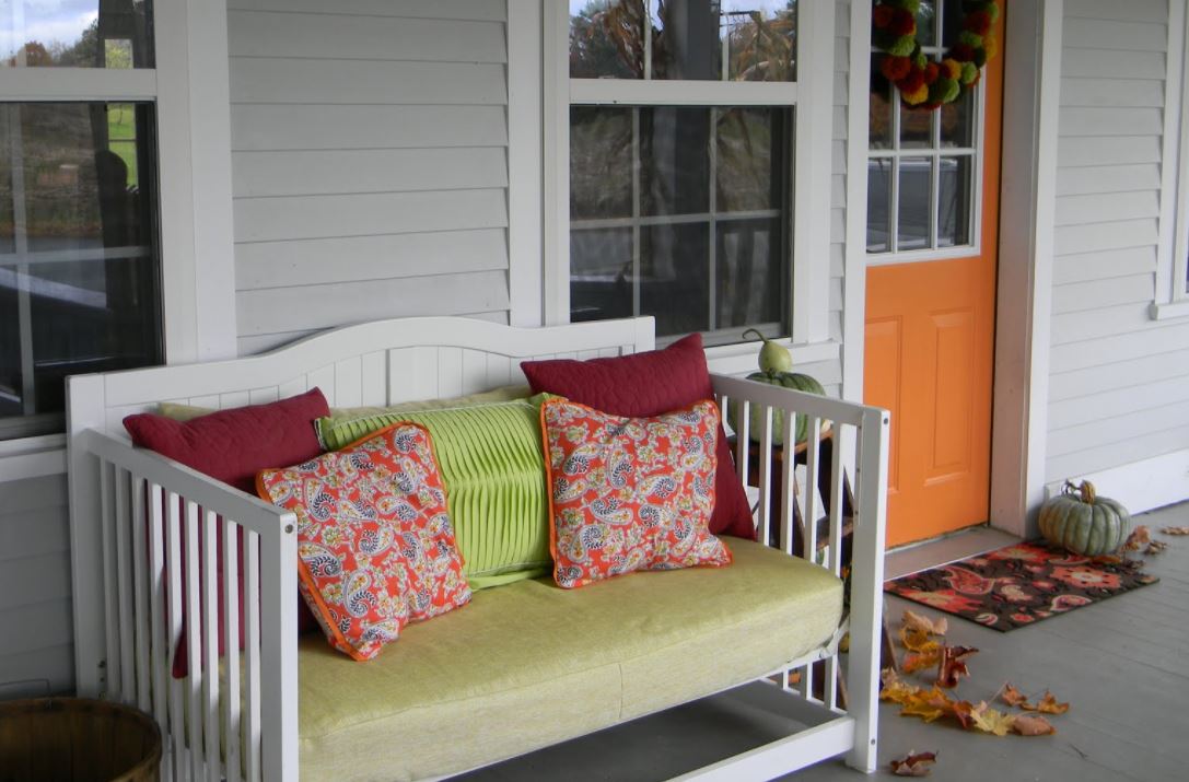 9 creative ways to repurpose an old baby crib