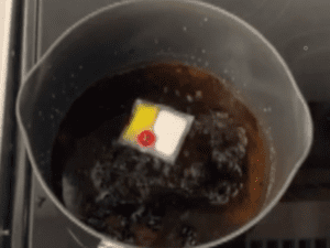 This oven cleaning trick is too simple, yet not enough people know it