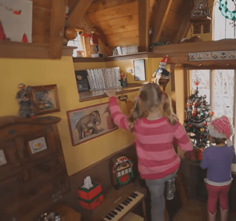 Grandparents have massive treehouse built that’s every kid’s dream come ...