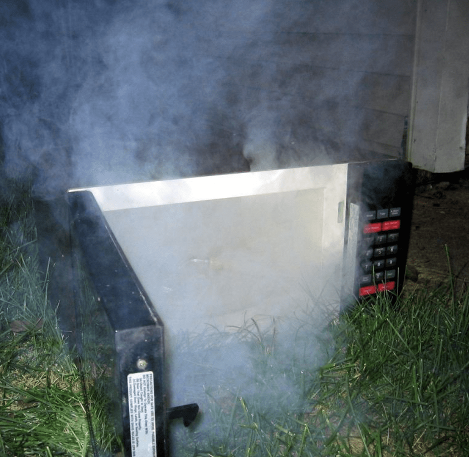 7 things you should only microwave if you like kitchen disasters