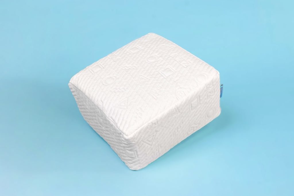 The 9 best pillows for side sleepers The definitive indepth review of
