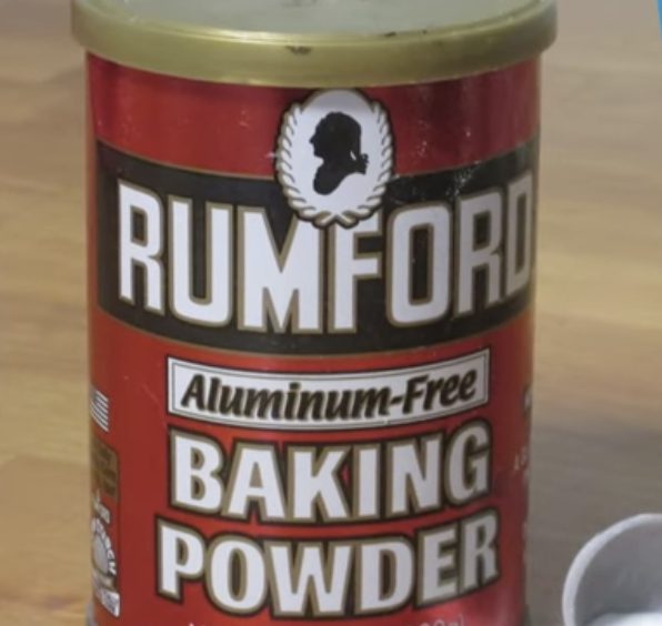 Gardener shares simple recipe for homemade pesticide using baking soda