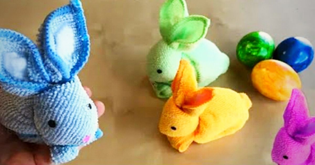 Use towels and rubber bands to make adorable little bunnies