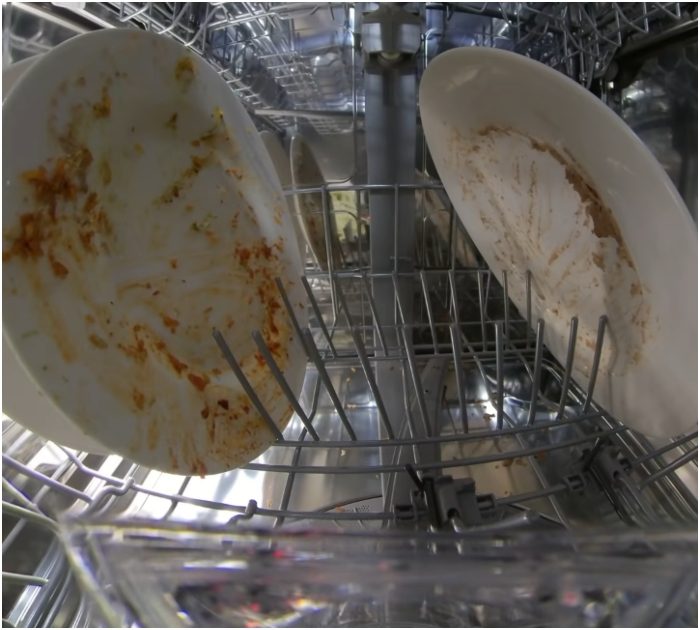 Curious guy puts camera inside dishwasher to see how it actually works