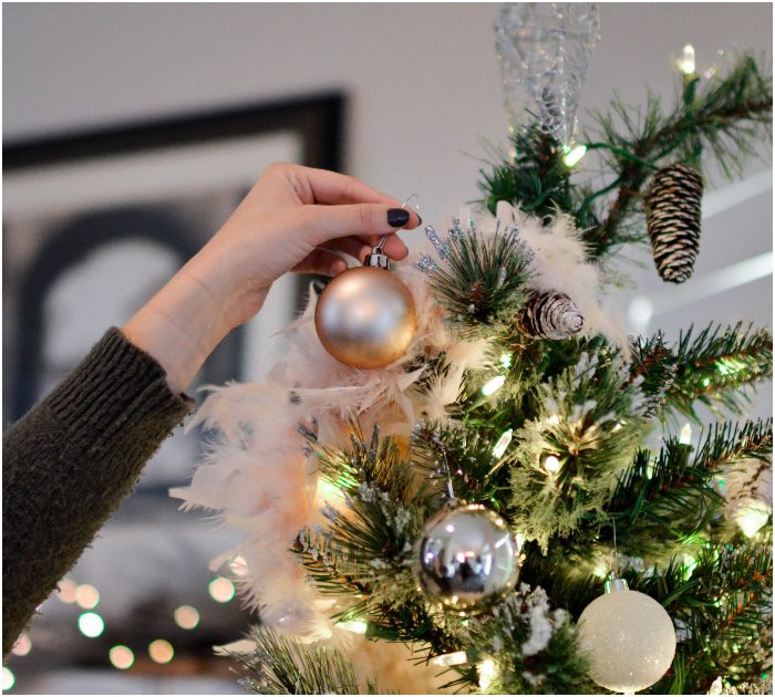 Gather yarn and twine to make these adorably rustic Christmas tree