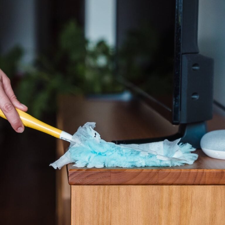 25+ Surprising Ways You Can Use a Swiffer