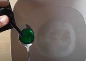 Grab a pot lid for this ingenious cleaning trick the internet can’t get