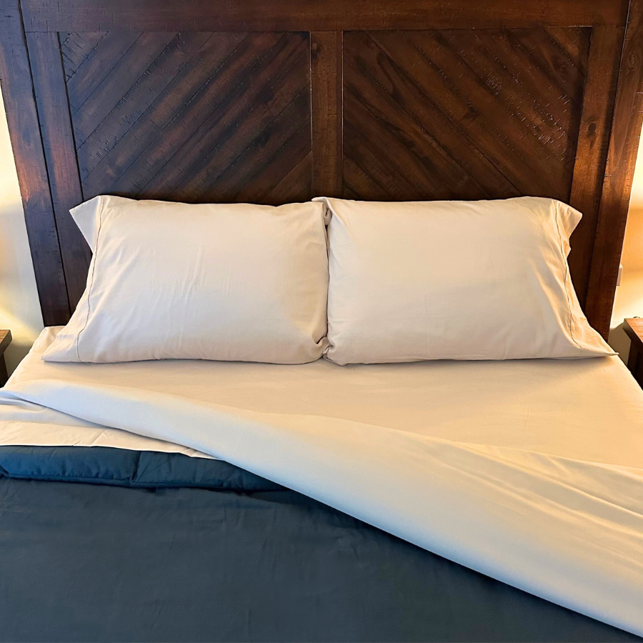 Dosaze ThermaCool sheets on bed